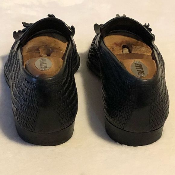 Vintage Salvatore Ferragamo Black Leather Woven Cap Toe Kiltie Tassel Loafers • main image 7